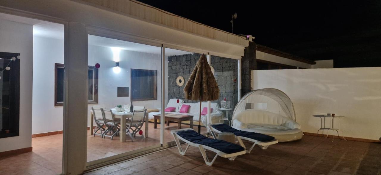 Villa Baroli Amplia Piscina Privada Climatizada Playa Blanca  Esterno foto